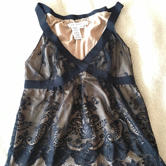 English Lace Top - Picture 3 of 8